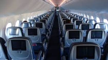 El interior de un Airbus 220