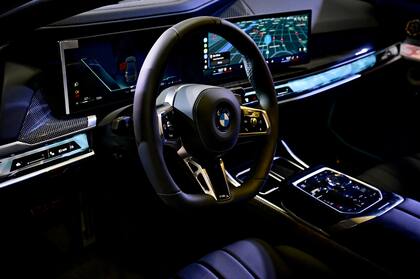 El interior del BMW Serie 7 es absolutamente tecnológico