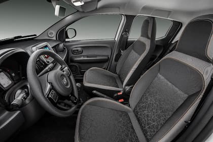 El interior del Fiat Mobi, el segundo auto más barato en la Argentina