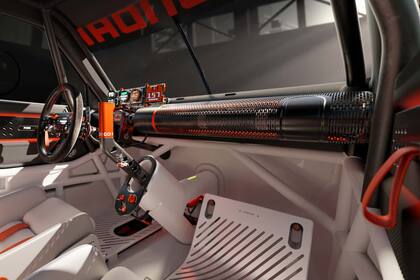 El interior del Hyundai Insteroid se podría definir con las palabras competición y excentricidad