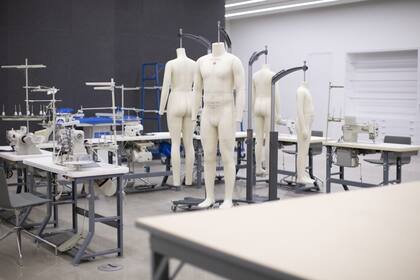 El interior del laboratorio de innovación, investigación y desarrollo de Lululemon