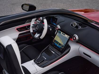 El interior del nuevo superauto Mercedes-AMG