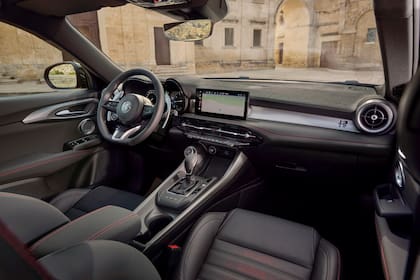 El interior destaca por su innovación tecnológica