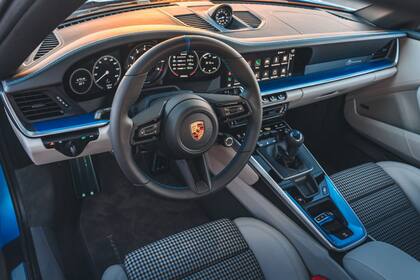 El interior está diseñado priorizando la "practicidad y usabilidad"