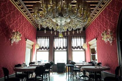 El interior lo dejaron casi intacto, y revivieron joyitas que no estaban en buen estado