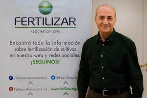 El investigador y profesor de la Universidad de Sabanci, Estambul, Ismail Cakmak, durante su exposición en el evento organizado por Fertilizar Asociación Civil