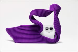 Cuánto cuesta el nuevo “sock”, la correa 3D que Apple lanza para llevar el iPhone y por qué ya causa polémica