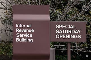 El IRS abrirá oficinas los sábados y amplía horarios para contribuyentes