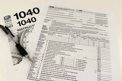 El IRS puede cobrar una sanción cuando no se prepara y presenta una declaración precisa y a tiempo