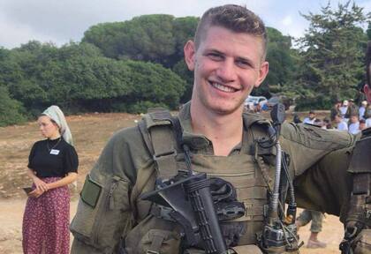 El israelí Eitan Yitzhak Oster, de 22 años, cayó en combate en los enfrentamientos terrestres al sur del Líbano.