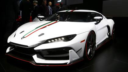El Italdesign Zerouno. El estudio ex Giugiaro, ahora en manos de esta marca italiana, mostró este concept con motor V10 de 5.2 litros