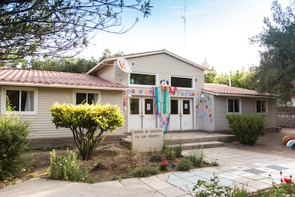 El jardín de infantes de Anillaco se llama Carlos Menem Jr.