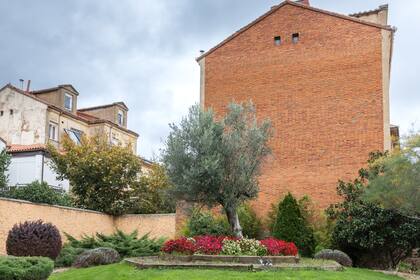 El jardín de la sinagoga.