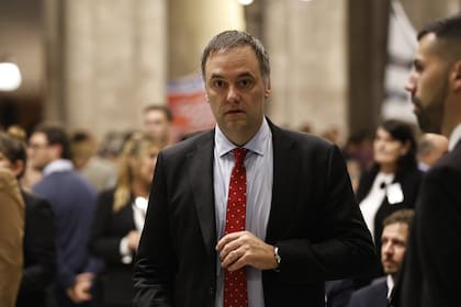 La lista de gastos y bienes de Adorni que aparecen en la mira de la Justicia