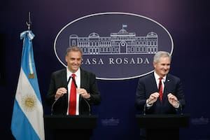 El Gobierno calificó como un "hito histórico" el acuerdo con EE.UU. y criticó al kirchnerismo