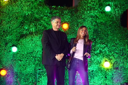 El jefe de Gobierno, Jorge Macri, junto a su esposa, María Belén Ludueña