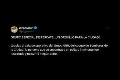 El jefe de Gobierno porteño, Jorge Macri, celebró el rescate del hombre que amenazaba con arrojarse al vacío desde la terraza del Centro Naval de Retiro
