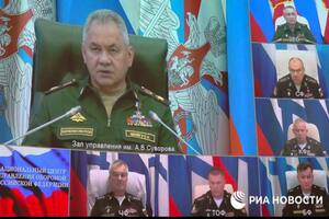 Rusia difunde una extraña imagen del comandante de su flota del Mar Negro después de que Ucrania dijera que lo había abatido