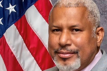 El jefe de policía de Dallas, Daniel Comeaux, desmintió los dichos de Greg Abbott