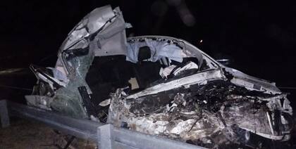 El joven de 28 años murió en el momento del impacto. Gentileza: El Litoral/Bomberos Voluntarios de Angélica