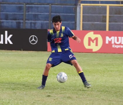 El joven desapareció en las aguas del río Paraná el domingo alrededor de las 18:30