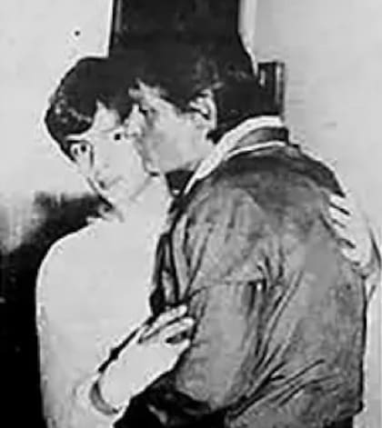 El joven Rodrigo, junto a su padre