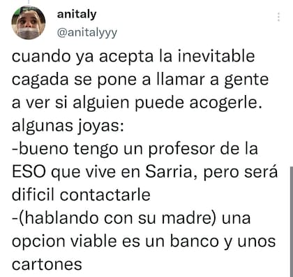 El joven se percató que ya era demasiado tarde para tomarse el tren y estas fueron las insólitas menciones que le hizo a la joven