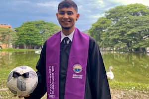 El joven tiene 22 años y se tituló como profesional del deporte (Foto: Facebook: Sebastián Martínez)