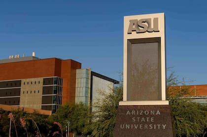 El joven tomó la decisión de quedarse cerca de casa y estudiar en la Universidad Estatal de Arizona