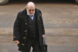 Bonadio decidió devolver los bastones presidenciales a la familia Kirchner