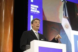 Rosatti llamó a “atarse al mástil de la Constitución" para lograr el progreso