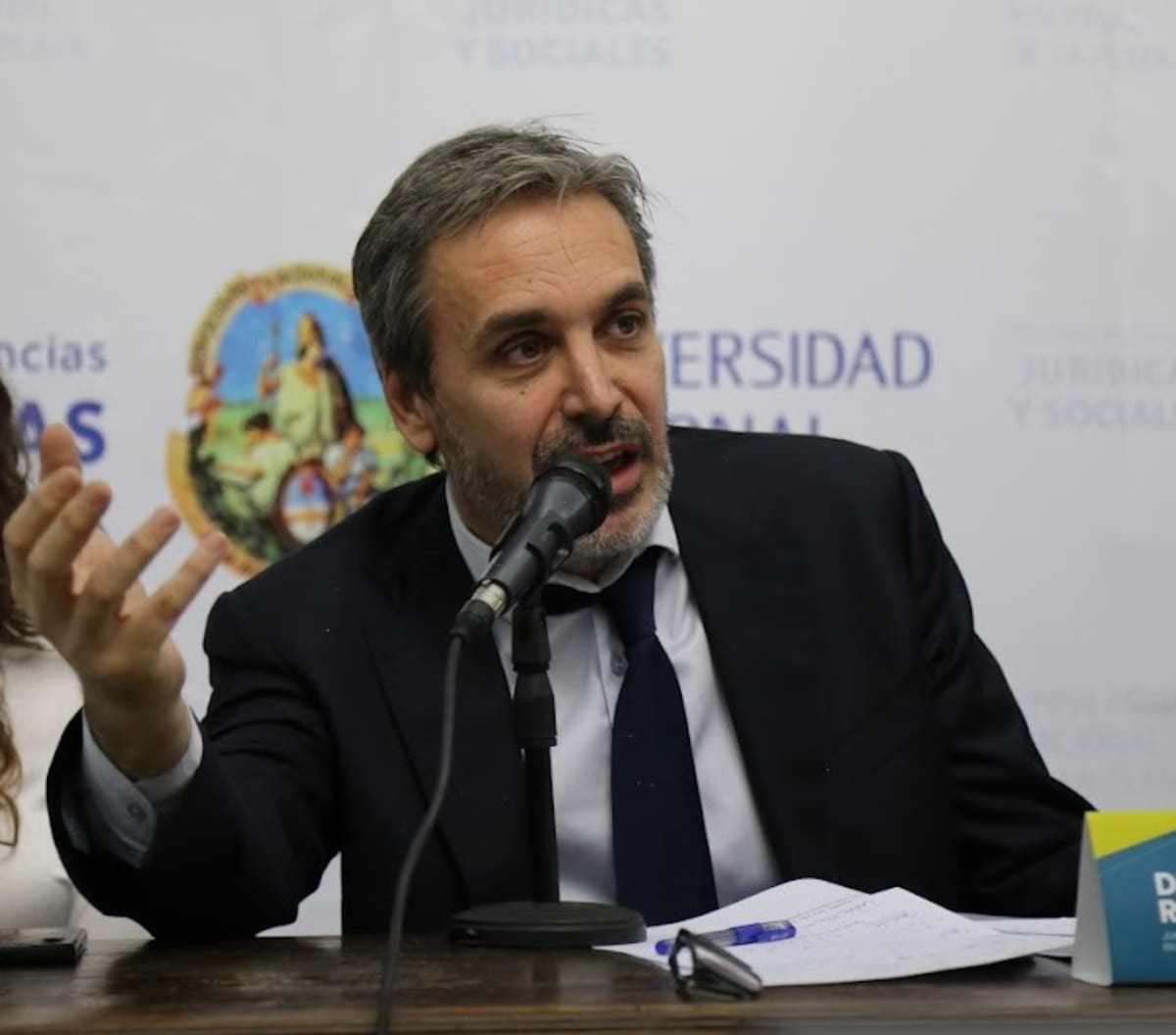 El Gobierno busca evitar que el juez Ramos Padilla anule los decretos de Lijo y García-Mansilla en la Corte
