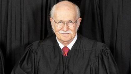 El juez Parker, de la Corte Suprema de Alabama.