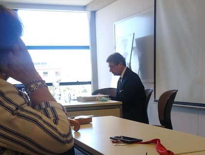 El juez Rosatti, hoy, en el aula 123 del edificio San José de la UCA