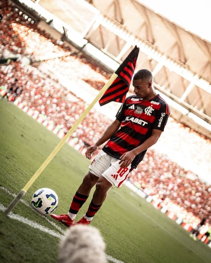 El jugador no tuvo la continuidad que quería en el equipo de Río de Janeiro (Foto: @nicodelacruz10)