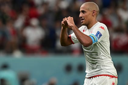 El jugador tunecino Wahbi Khazri no ocultó su desazón por la eliminación