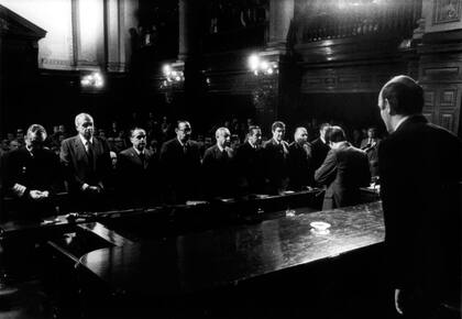 El juicio a las juntas, el gran hito del comienzo democrático