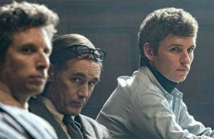 Eddie Redmayne en la piel del activista Tom Hayden