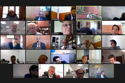 El juicio oral que investiga denuncias de corrupción en el manejo de la obra pública durante el kirchnerismo se realiza por Zoom