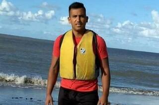 Cómo sobrevivió el kayakista tras estar dos días a la deriva en mar abierto