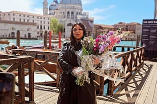 Premian a la Chola Poblete, primera artista trans en Venecia: "Es un honor para toda la comunidad queer"