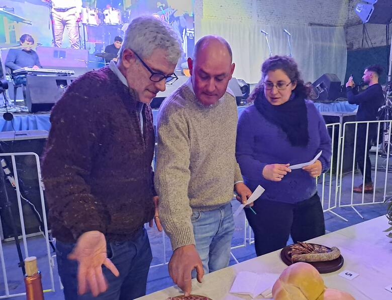 “Muy a pulmón”: el pueblo de 600 habitantes que brilla cada año con una fiesta popular