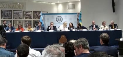 El jurado ocupó su lugar para dar a conocer el veredicto