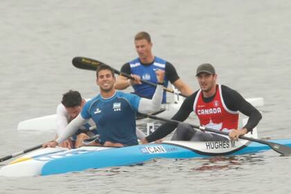 El kayak de Vernice superó cómodamente al canadiense y al brasileño
