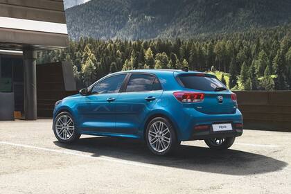 El Kia Rio 2021 conserva su imagen deportiva