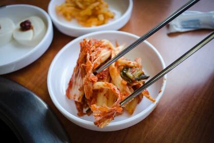 El kimchi es un tradicional alimento de Corea (Foto Pexels)