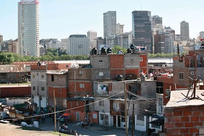 El lado monumentalista del alcalde incluye la urbanización de la villa de Retiro, con un tramo de la autopista convertido en un paseo peatonal