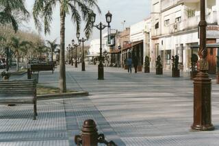 Se encontró una billetera, la vació pero dejó una carta pidiendo disculpas