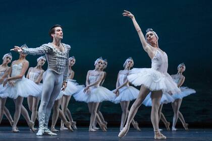 Se estrenará una nueva producción de El lago de los cisnes para cerrar la temporada 2019 en el Colón