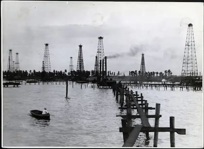 El Lago de Maracaibo se llenó de pozos de compañías de Estados Unidos en la década de 1920